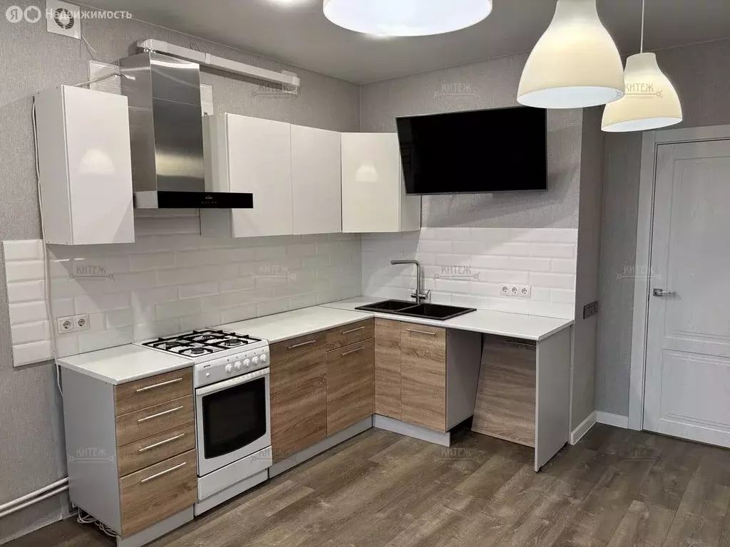 2-комнатная квартира: Калуга, Сиреневый бульвар, 14 (64.7 м) - Фото 2