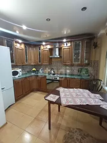 3-к. квартира, 75 м, 2/9 эт. - Фото 0