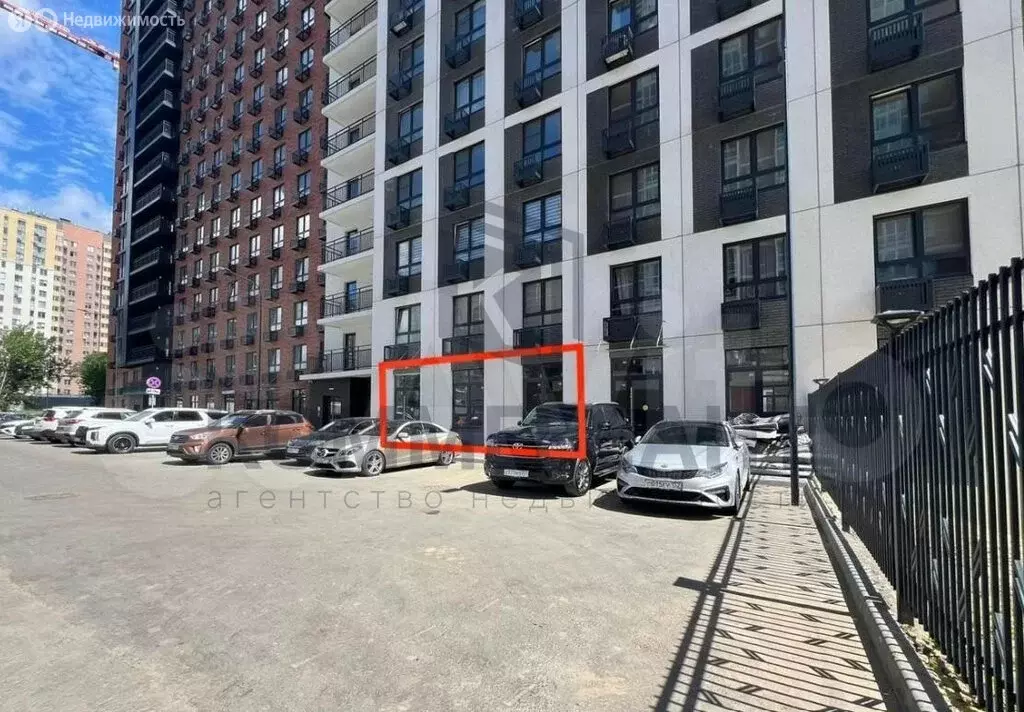 Торговая площадь (217.1 м) - Фото 1