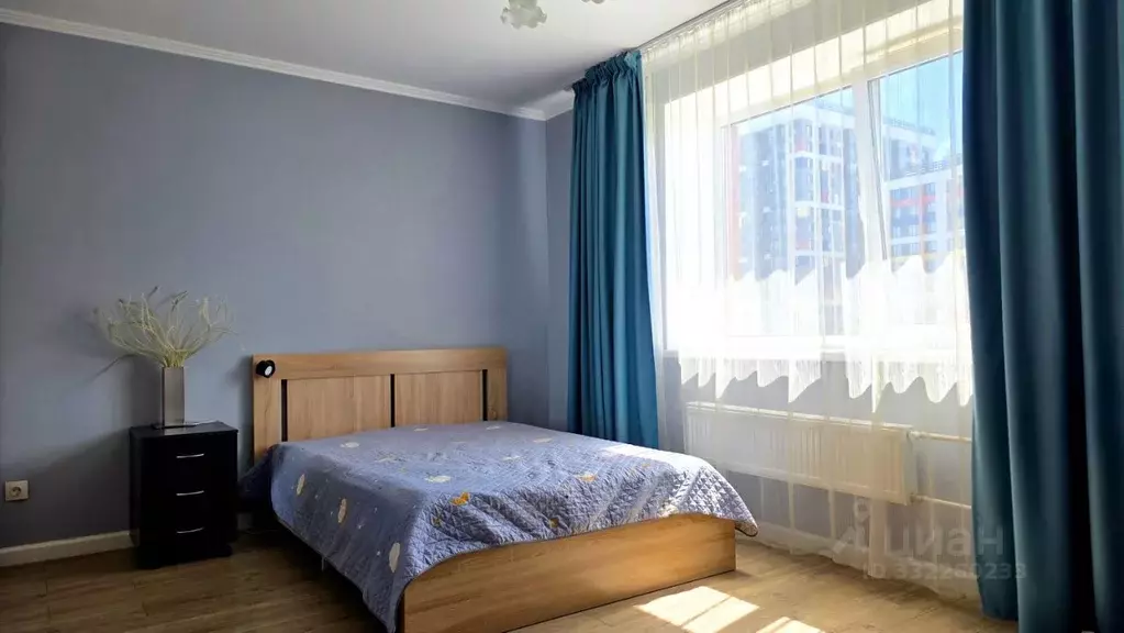 3-к кв. Санкт-Петербург ул. Оптиков, 33к1 (74.6 м) - Фото 1