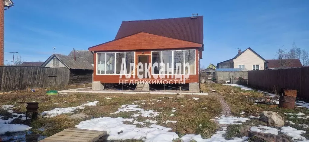 Дом в Ленинградская область, Любань Тосненский район, ул. Кима, 28 ... - Фото 2