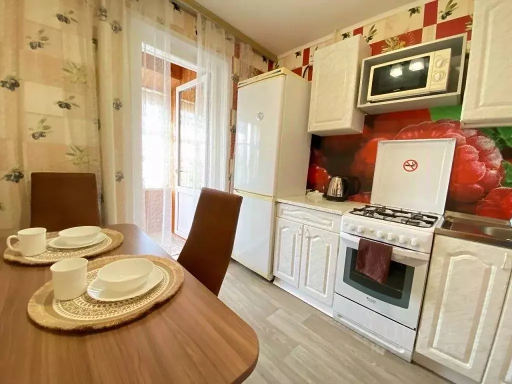 1-к кв. Татарстан, Набережные Челны 50-й комплекс, 15 (32.0 м) - Фото 1