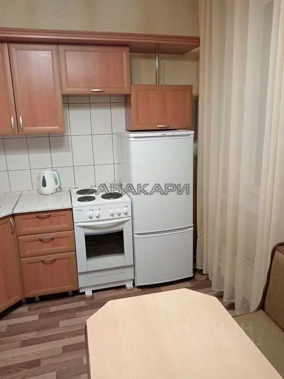 1-к кв. Красноярский край, Красноярск наб. Ярыгинская, 17 (35.0 м) - Фото 1