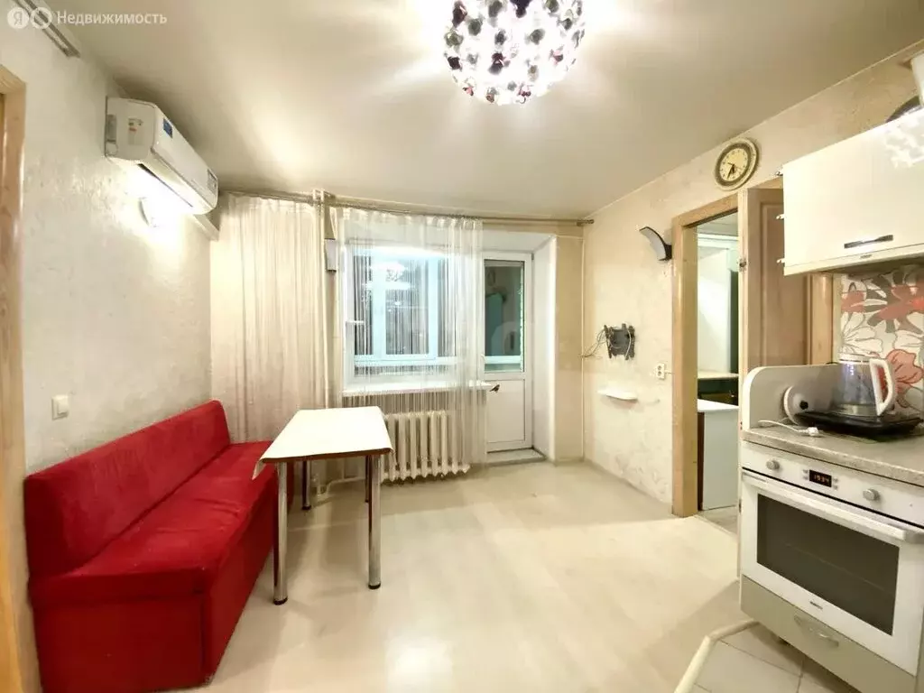 2-комнатная квартира: Киров, улица Ленина, 137 (50 м) - Фото 1