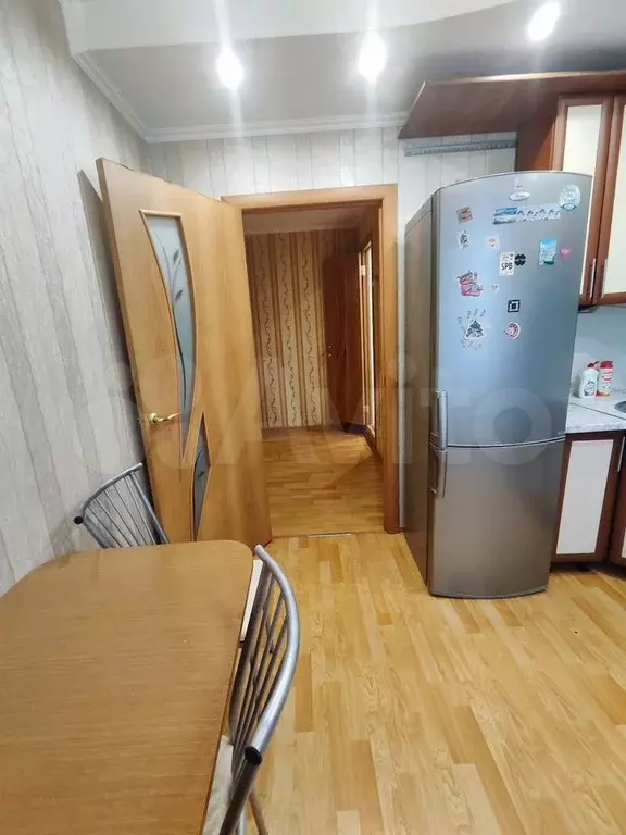 2-к. квартира, 60 м, 8/10 эт. - Фото 1