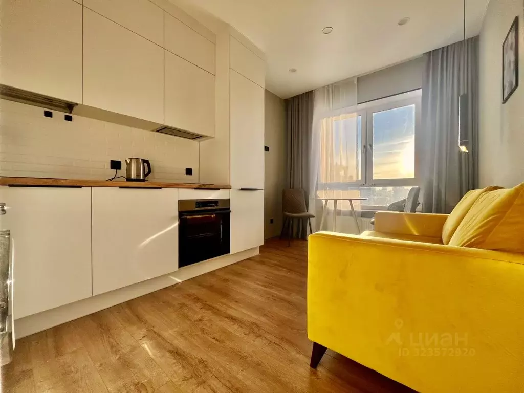 1-к кв. Свердловская область, Екатеринбург ул. Свердлова, 32Б (40.0 м) - Фото 0