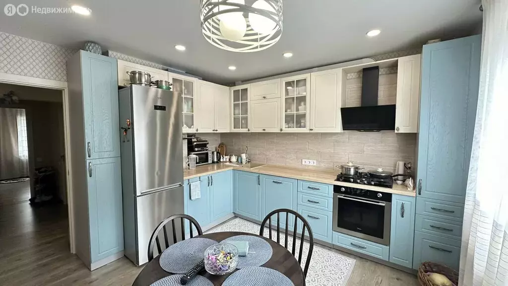 3-комнатная квартира: Курган, жилой район Заозёрный, 5-й микрорайон, ... - Фото 0