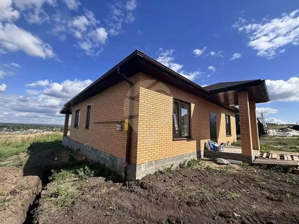 Дом в Белгородская область, Старый Оскол пер. 1-й Ильинский, 4 (115 м) - Фото 1