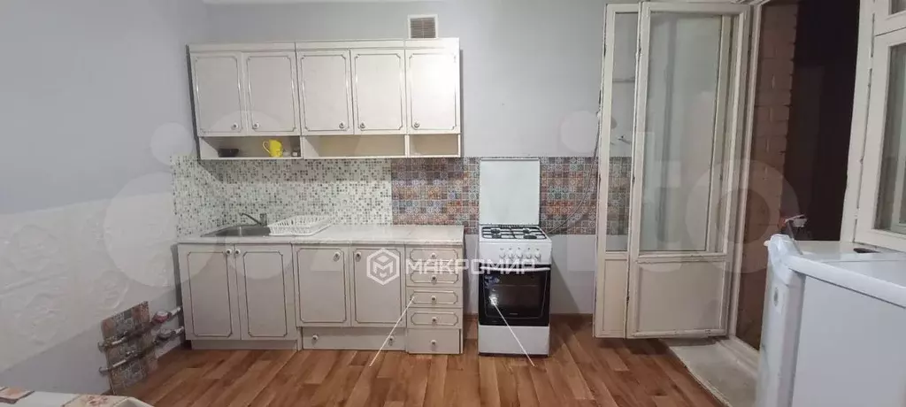 1-к. квартира, 46 м, 3/9 эт. - Фото 0