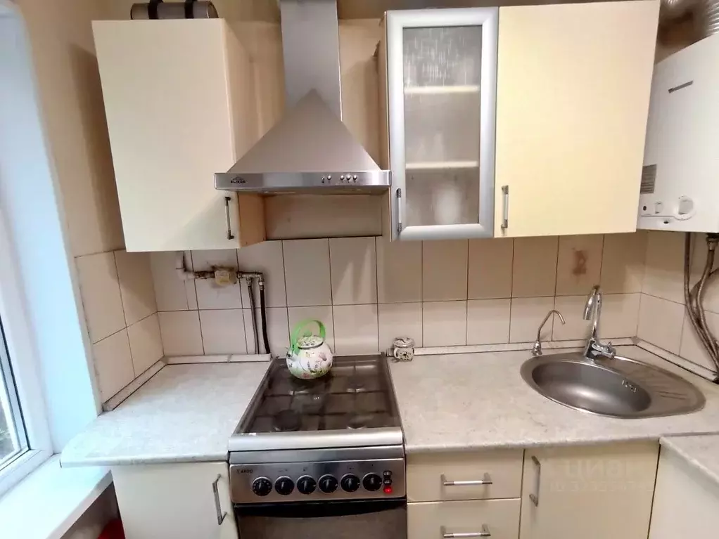 4-к кв. Волгоградская область, Волгоград ул. Германа Титова, 40 (58.0 ... - Фото 1