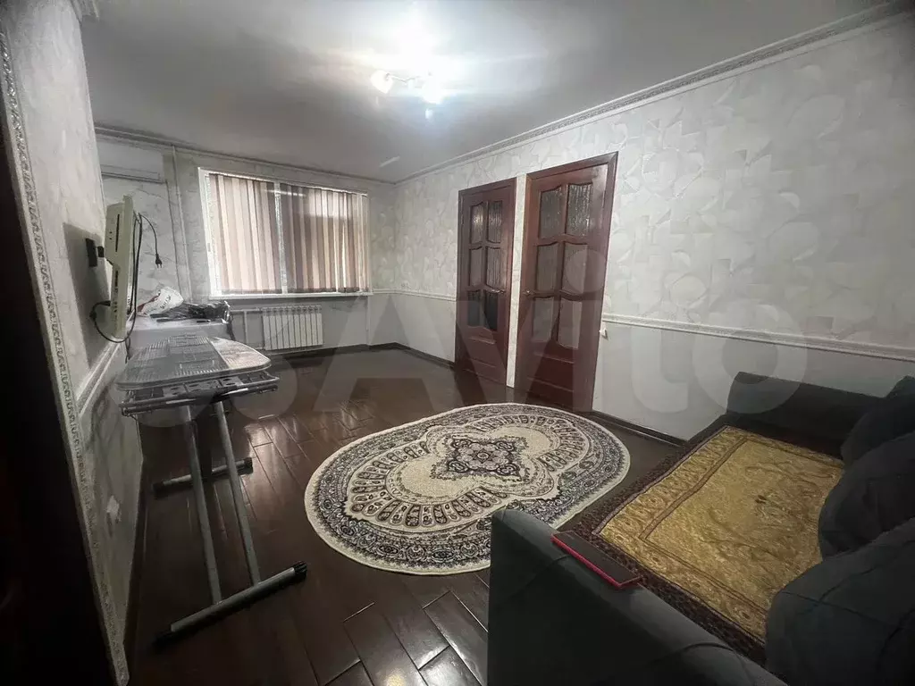 3-к. квартира, 60 м, 1/5 эт. - Фото 1
