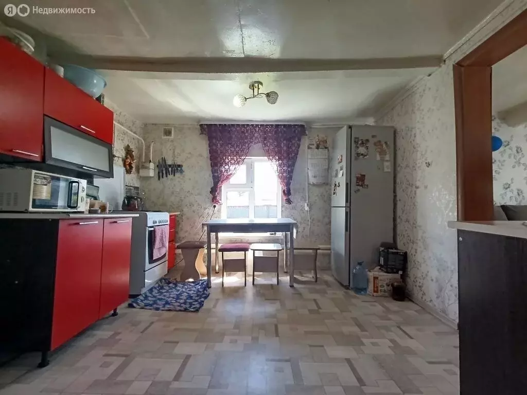Дом в Тюкалинск, улица Максима Горького (48.7 м) - Фото 2