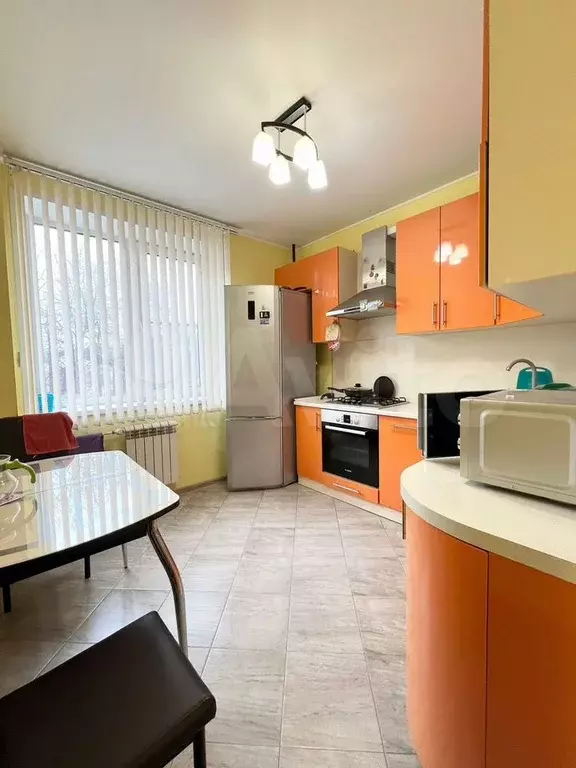 2-к. квартира, 57 м, 4/12 эт. - Фото 1