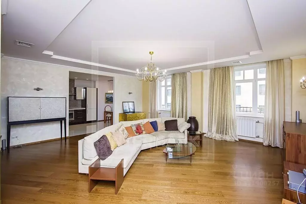 3-к кв. Москва ул. Бахрушина, 13 (150.0 м) - Фото 1