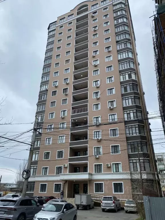 3-к кв. Дагестан, Махачкала ул. Магомедтагирова (93.0 м) - Фото 0
