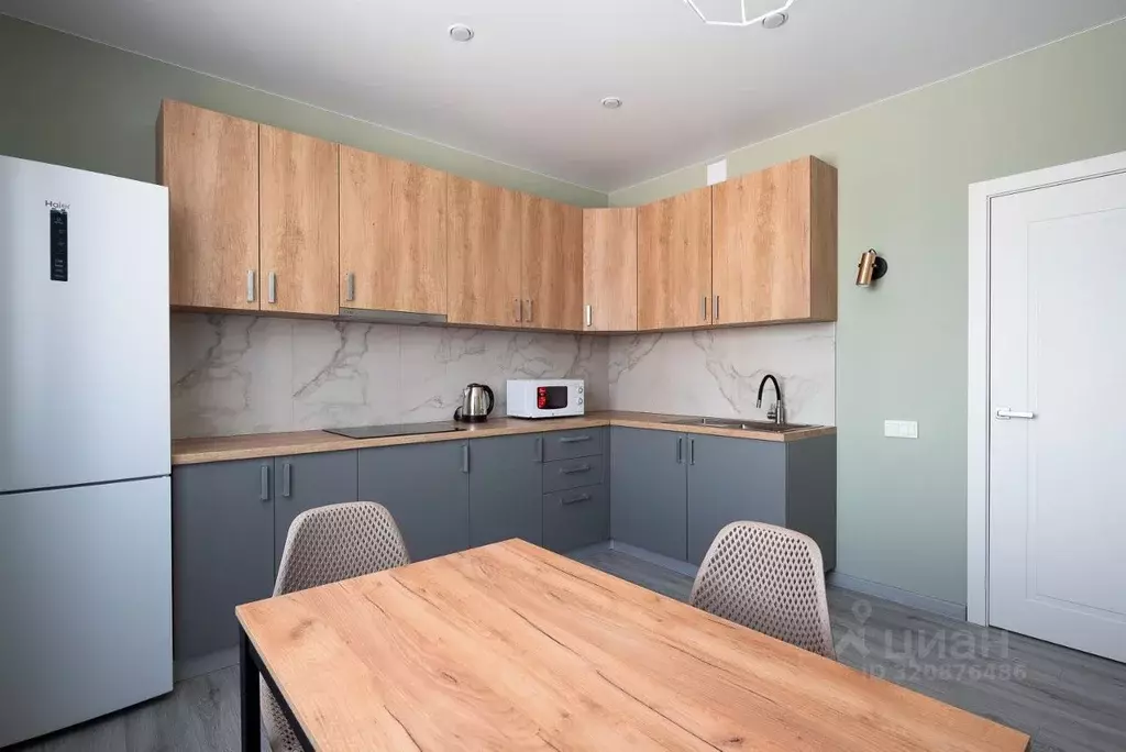 2-к кв. Татарстан, Казань ул. Серова, 50к2 (65.0 м) - Фото 1