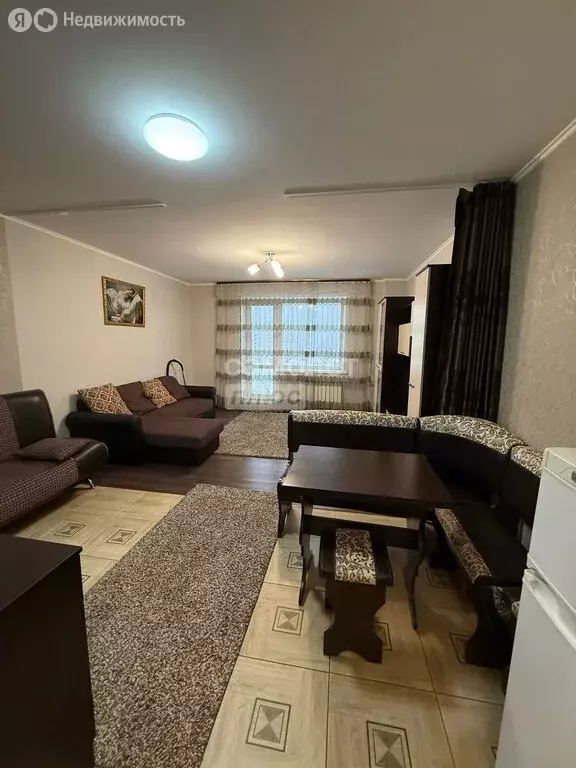 Квартира-студия: Новосибирск, Плющихинская улица, 1 (38.3 м) - Фото 1