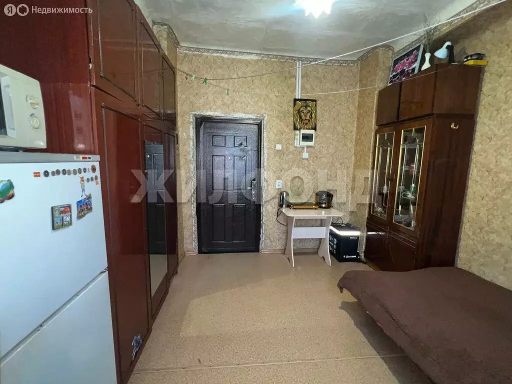1к в 3-комнатной квартире (19.7 м) - Фото 0