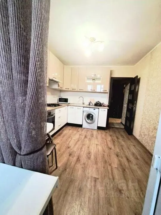 1-к кв. Татарстан, Зеленодольск просп. Строителей, 32 (39.0 м) - Фото 0