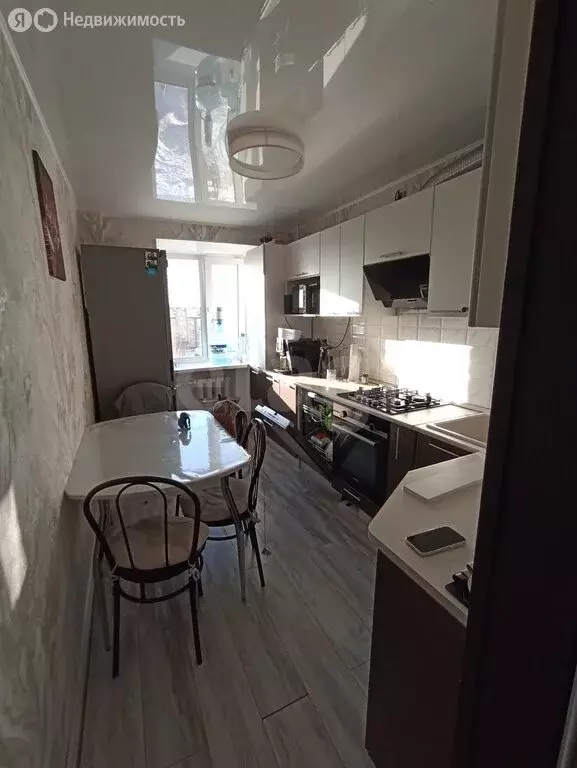 3-комнатная квартира: Ишим, улица Свердлова, 10 (57.3 м) - Фото 1