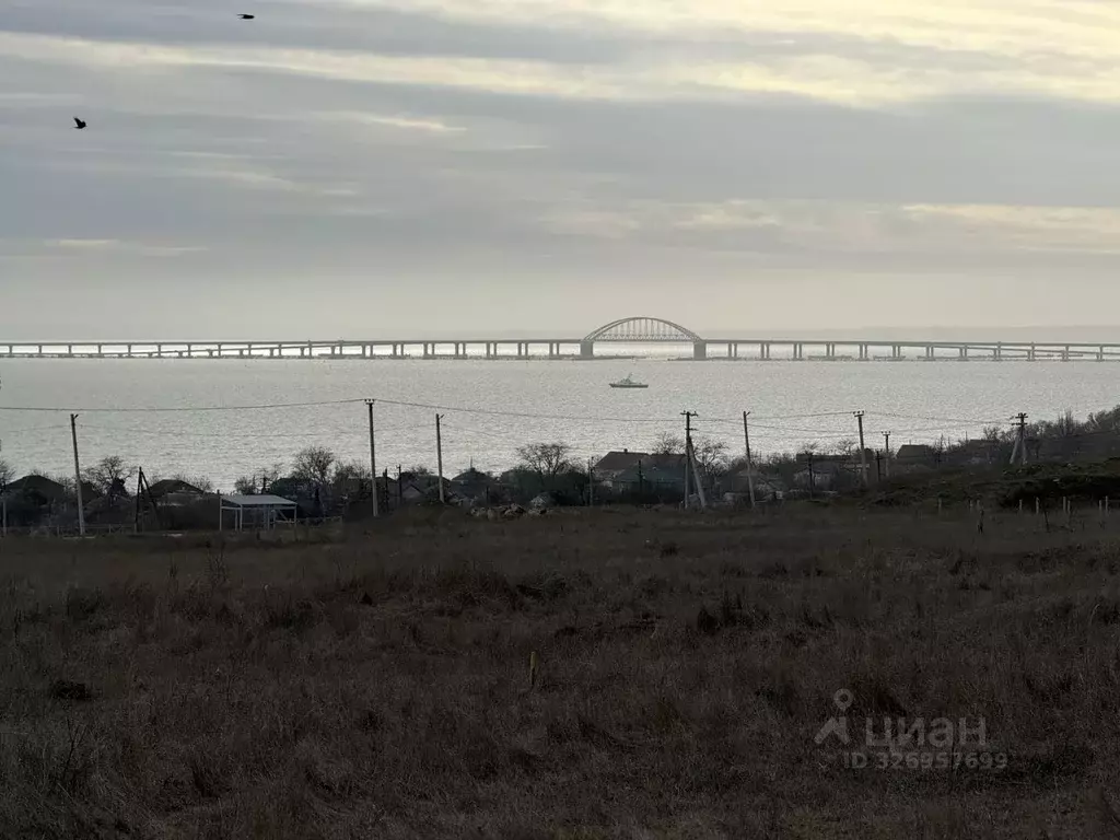 Участок в Крым, Керчь ул. Пермская (6.0 сот.) - Фото 1