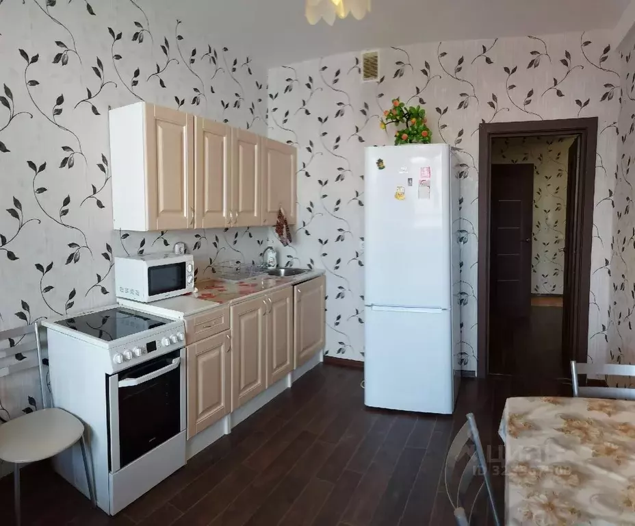 1-к кв. Тюменская область, Тюмень Заречный проезд, 39Ак1 (50.0 м) - Фото 1