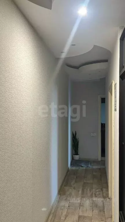 2-к кв. Алтайский край, Барнаул ул. Профинтерна, 59А (60.0 м) - Фото 0