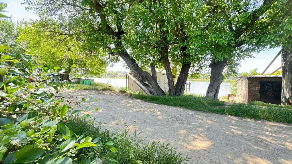 Дом в Астрахань, Советский район, улица 2-я Набережная Семиковки, 1 ... - Фото 1