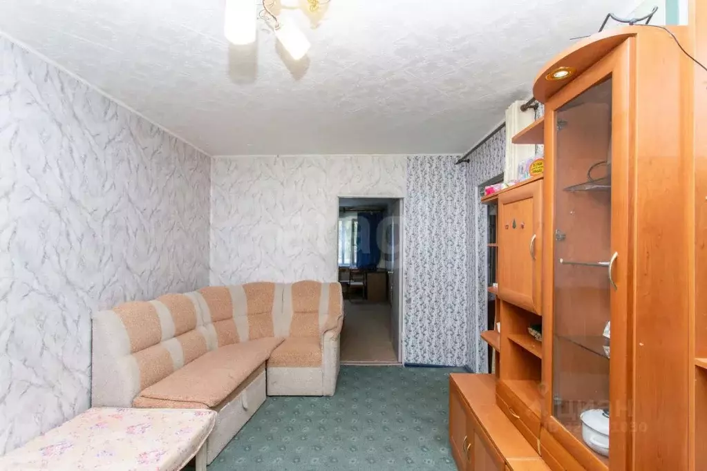 2-к кв. Тюменская область, Тобольск 8-й мкр, 21 (44.5 м) - Фото 1