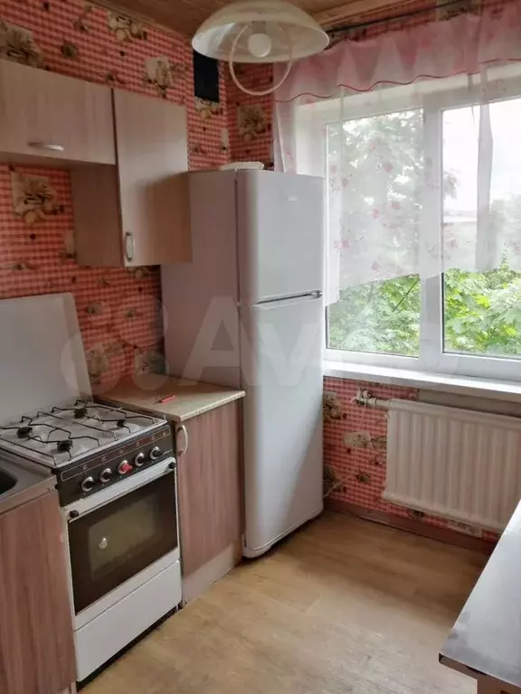 2-к. квартира, 42 м, 5/5 эт. - Фото 0
