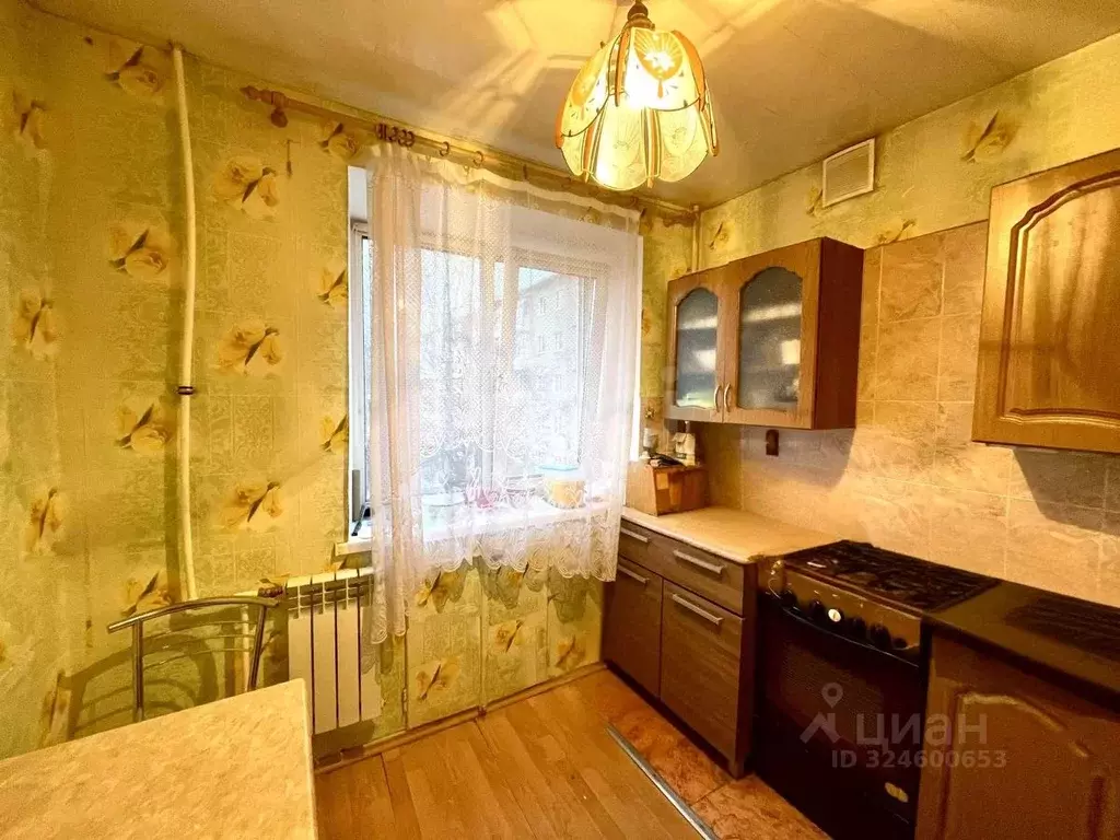 3-к кв. Смоленская область, Ярцево ул. Максима Горького, 28К1 (61.2 м) - Фото 2