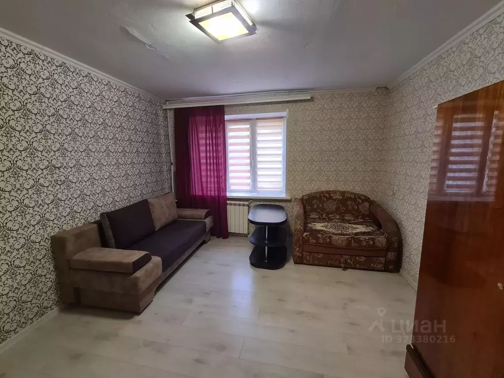 Комната Белгородская область, Белгород ул. Щорса, 28 (14.5 м) - Фото 1