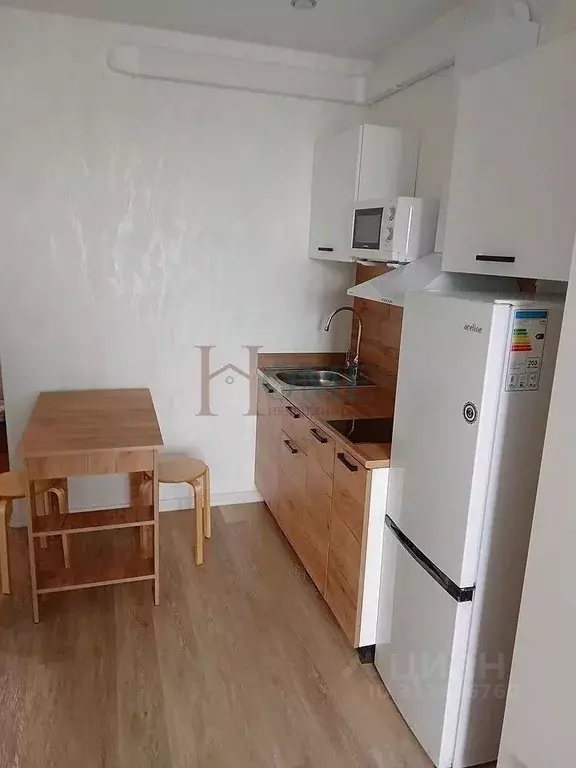 Студия Новосибирская область, Новосибирск ул. Забалуева, 90 (23.0 м) - Фото 1