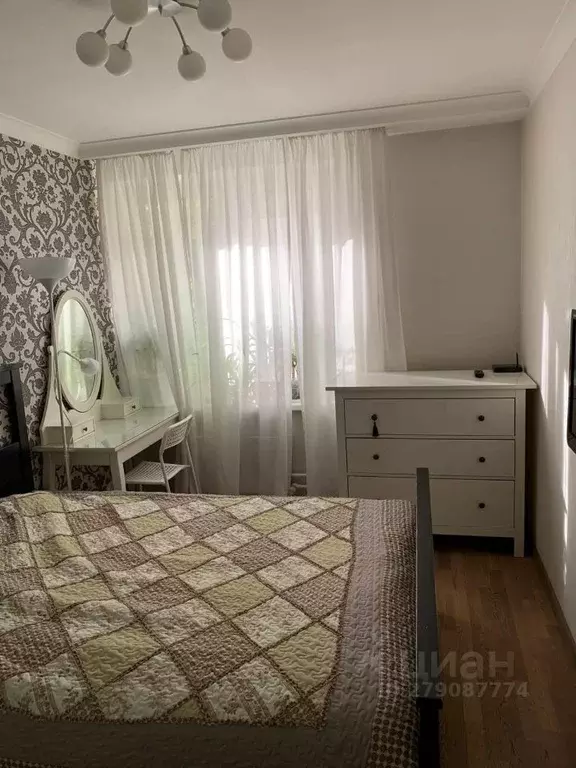 Комната Москва ул. Кухмистерова, 11 (14.0 м) - Фото 1