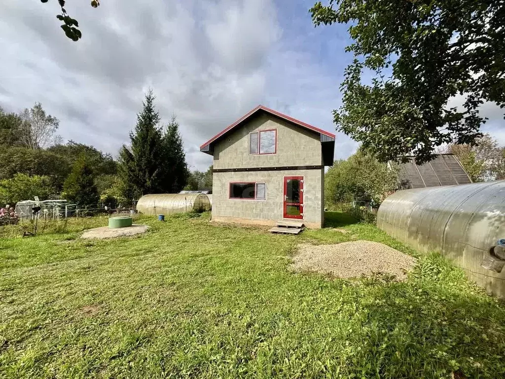 Дом в Смоленская область, Починковский муниципальный округ, д. Лосня, ... - Фото 1