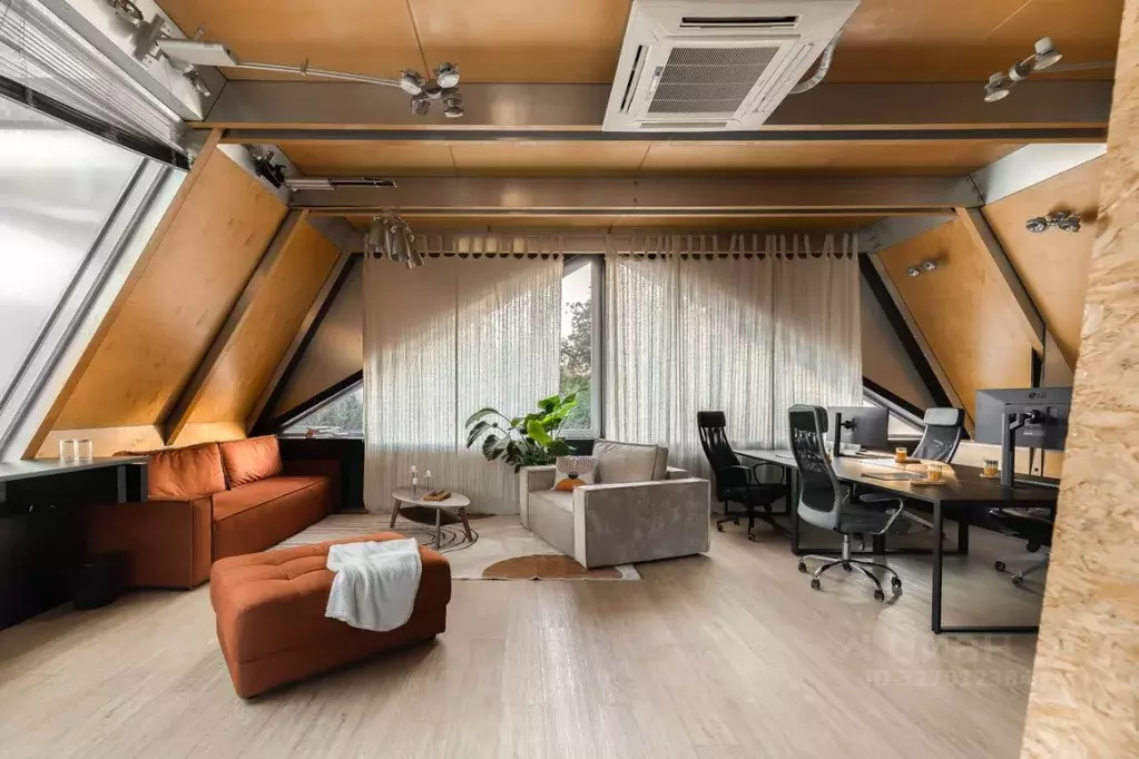 Коттедж в Москва ул. Саврасова, 7 (360 м) - Фото 1