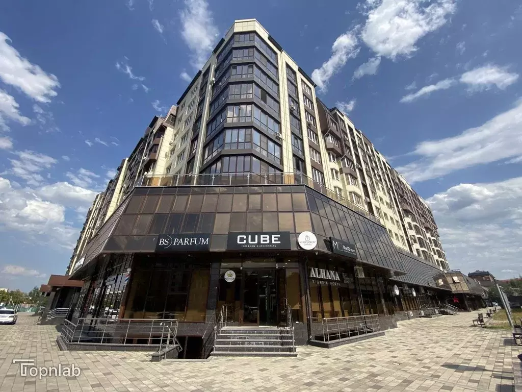 2-к кв. Кабардино-Балкария, Нальчик просп. Шогенцукова, 28 (64.0 м) - Фото 1