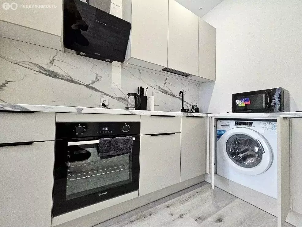 1-комнатная квартира: Екатеринбург, улица Айвазовского, 52 (46.5 м) - Фото 2