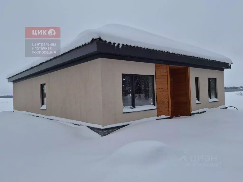 Дом в Рязанская область, Рыбновский муниципальный округ, д. Чурилково  ... - Фото 1