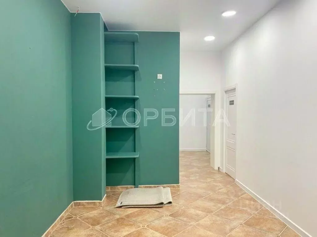 Помещение свободного назначения в Тюменская область, Тюмень ул. ... - Фото 0
