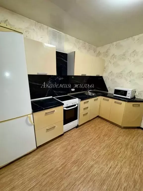 1-к кв. Башкортостан, Уфа ул. Карла Маркса, 64 (40.0 м) - Фото 1