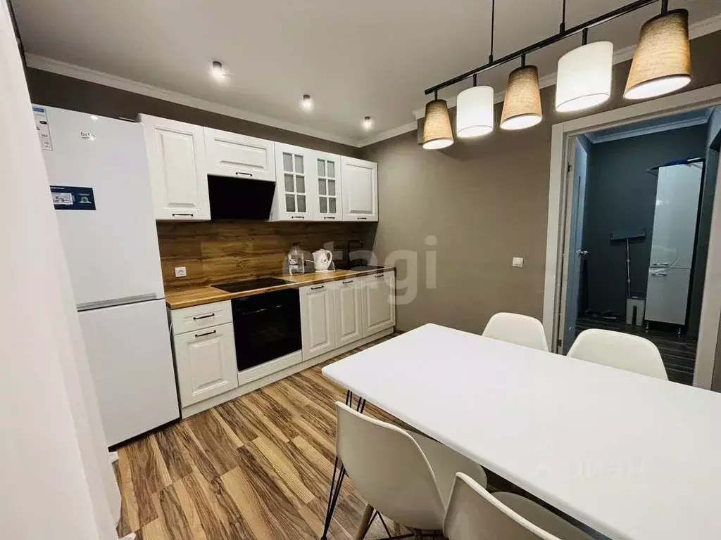 2-к кв. Татарстан, Казань ул. Генерала Махмута Гареева, 3Б (53.0 м) - Фото 2