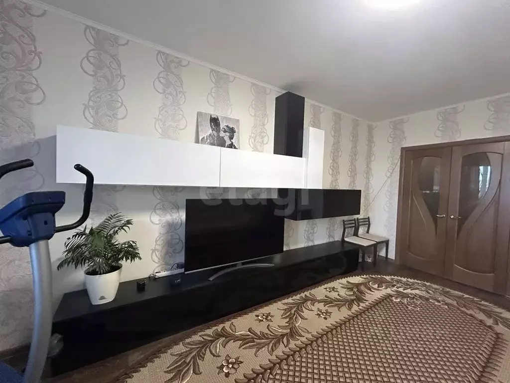 3-к кв. Саратовская область, Саратов ул. Имени В.С. Зарубина, 202 ... - Фото 1