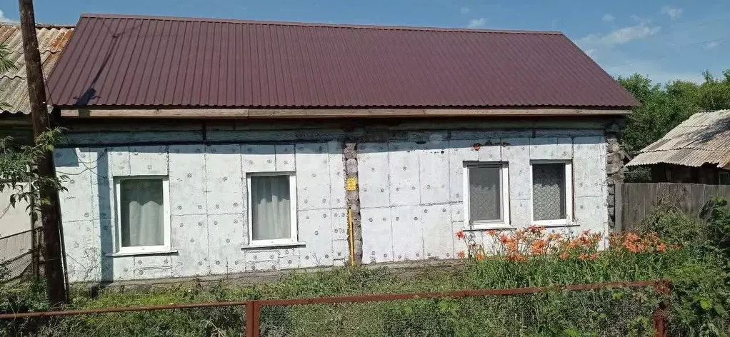 Дом в Алтайский край, Калманский район, с. Новороманово Ленинская ул. ... - Фото 1