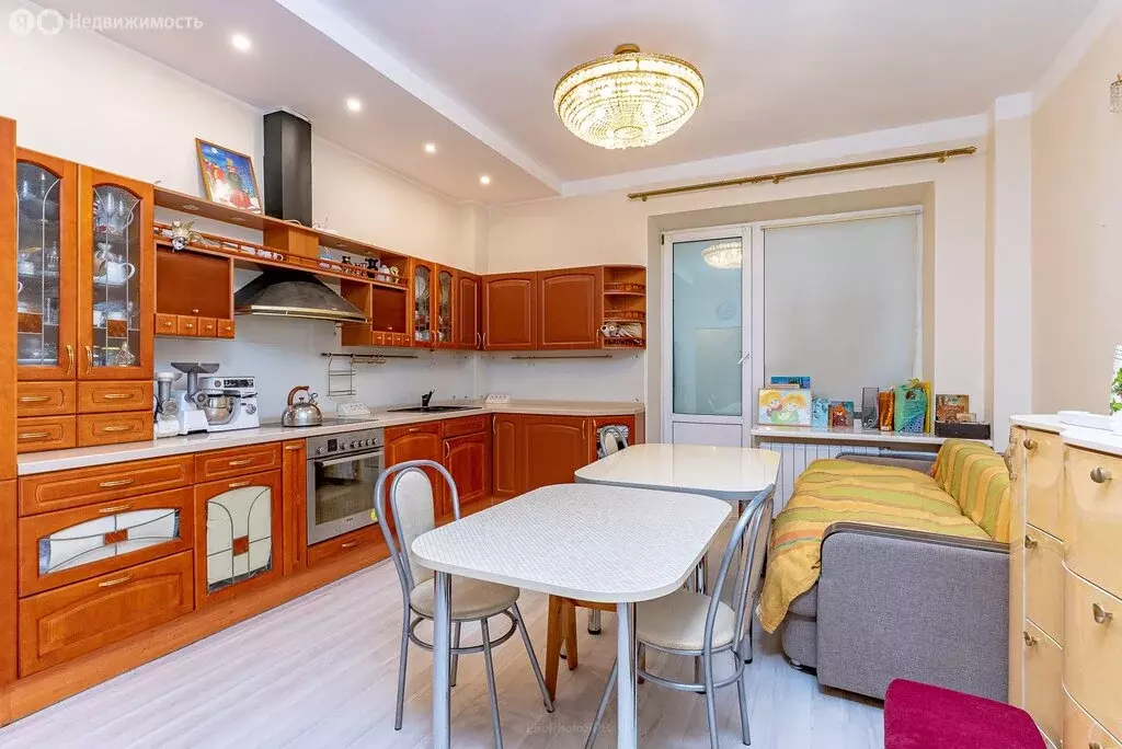 2-комнатная квартира: Санкт-Петербург, улица Композиторов, 10 (83 м) - Фото 1