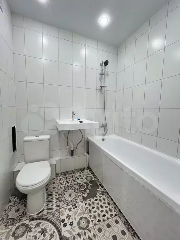 2-к. квартира, 63,4 м, 5/17 эт. - Фото 1