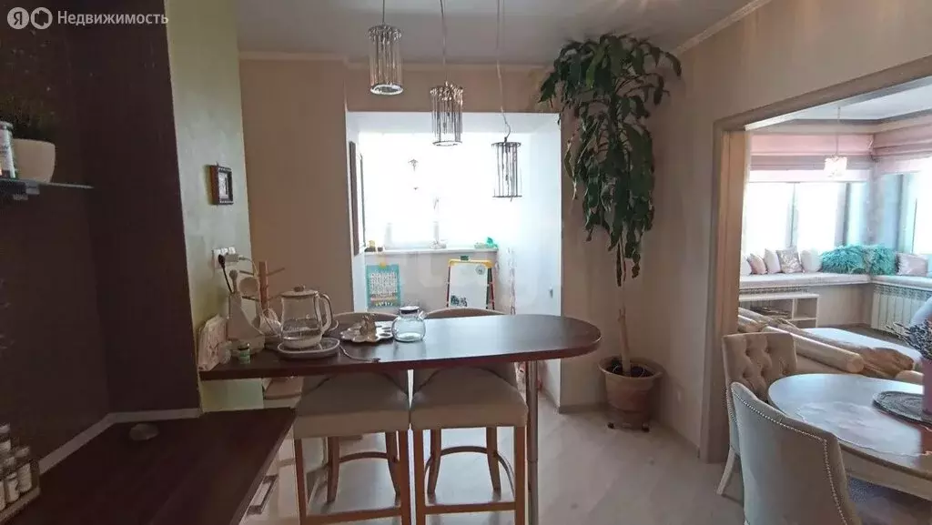 2-комнатная квартира: Тюмень, Индустриальная улица, 34 (71.6 м) - Фото 1