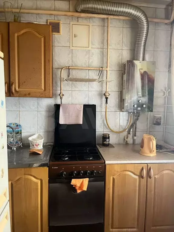 3-к. квартира, 50 м, 1/5 эт. - Фото 0