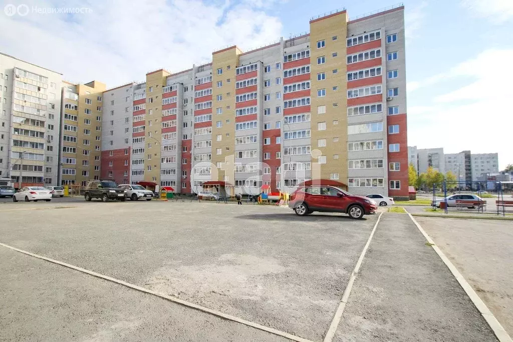 2-комнатная квартира: Тобольск, 7-й микрорайон, 39Б (52 м) - Фото 1