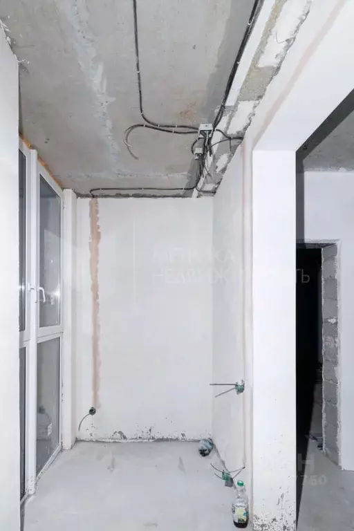 4-к кв. Тюменская область, Тюмень ул. Фармана Салманова, 22 (150.9 м) - Фото 1